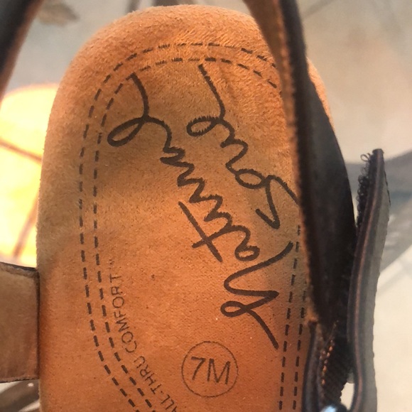 Natural Soul black leather comfort shoe. - Picture 4 of 8